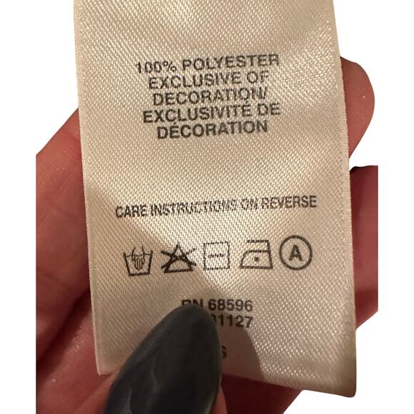 DKNY Sequin Embellished V-Neck Light Knit Sweater - XL - Picture 9 of 9